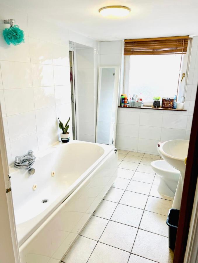 Leith Walk Villa Budget Guest House エディンバラ エクステリア 写真
