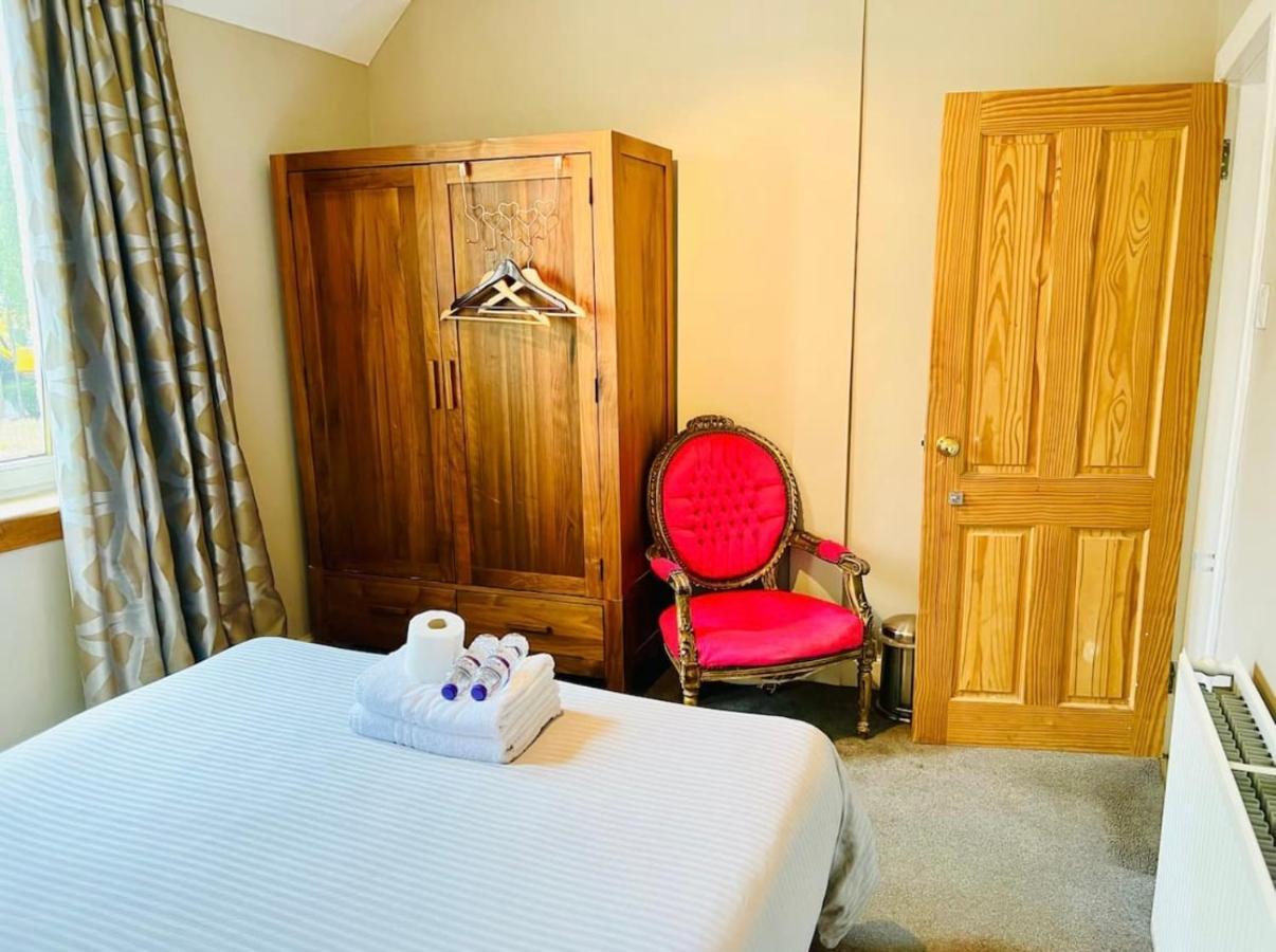 Leith Walk Villa Budget Guest House エディンバラ エクステリア 写真